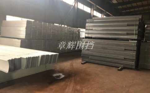 簡易圍擋在公共活動現場中的顏色和樣式應該如何配置？（公共活動現場中簡易圍擋的色彩搭配技巧）