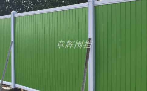 簡易圍擋在荒漠地區的防風固沙效果如何？（荒漠地區中簡易圍擋的功能特點探討）