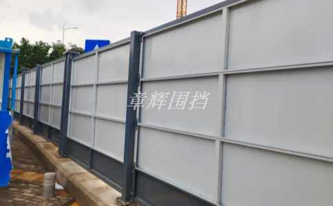 簡(jiǎn)易圍擋在城市綠化工程中的樣式和圖案應(yīng)該如何設(shè)計(jì)？（城市綠化工程中簡(jiǎn)易圍擋的圖案與裝飾方案探討）